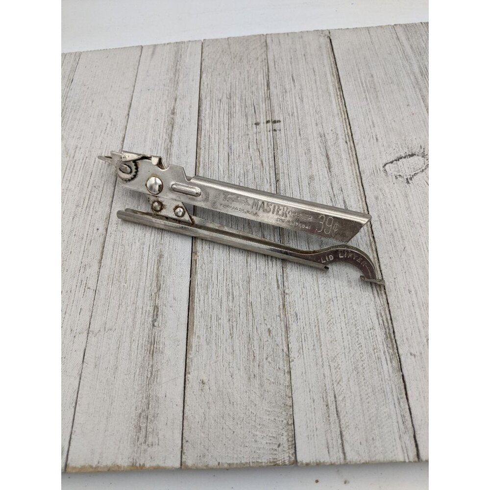 Vintage Vaughan #1 Master Can Bottle Opener Multipurpose Tool Chicago 24
